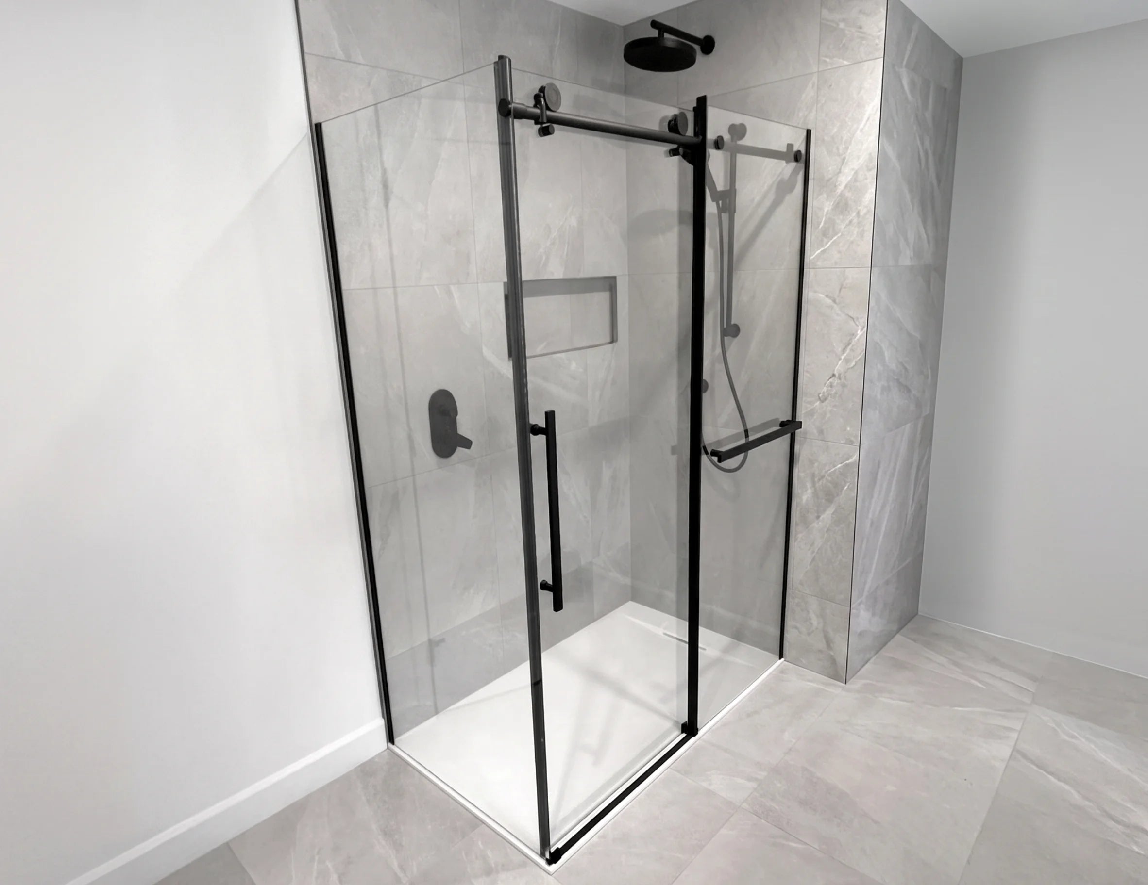 PORTE DE DOUCHE 48-60"